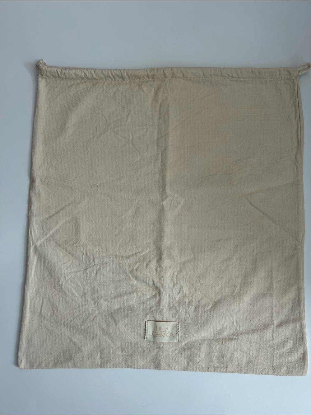 Ulla Johnson Dust Bag
Beige
Natural
Logo
Drawstring
Travel
Organization
22x24